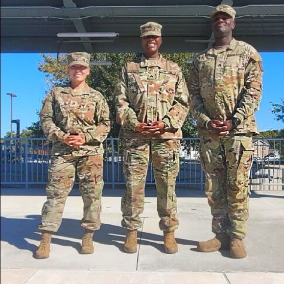 Meet your Posher, Leea - Picture 10 of 16